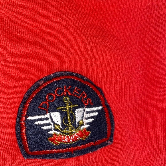 red dockers pullover sweatshirt - Picture 4 of 4